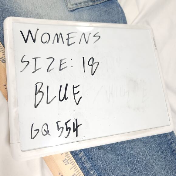 Thrill Jeans Casual Button Zip Denim Medium Wash Jeans Womens Size 18 Blue - Picture 10 of 10